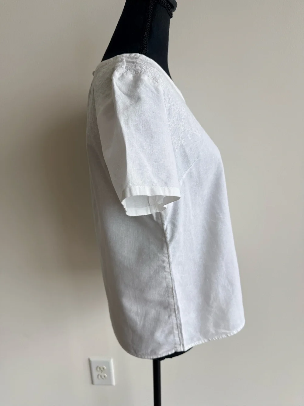 J. Crew White Short-Sleeve Embroidered Linen-Blend Top